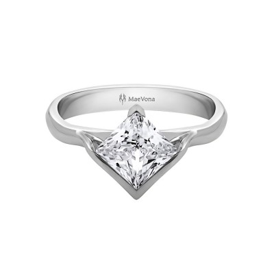 1 Ct Princess Moissanite Sanday Solitaire Engagement Ring