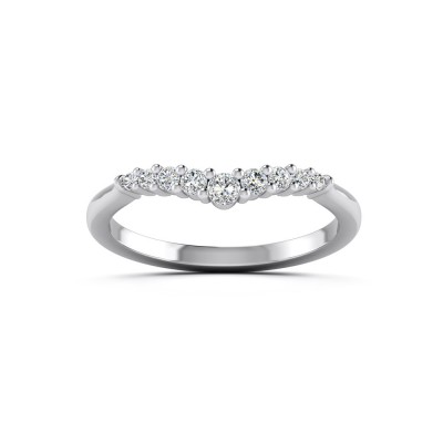 Diamond Graduated Curved Band